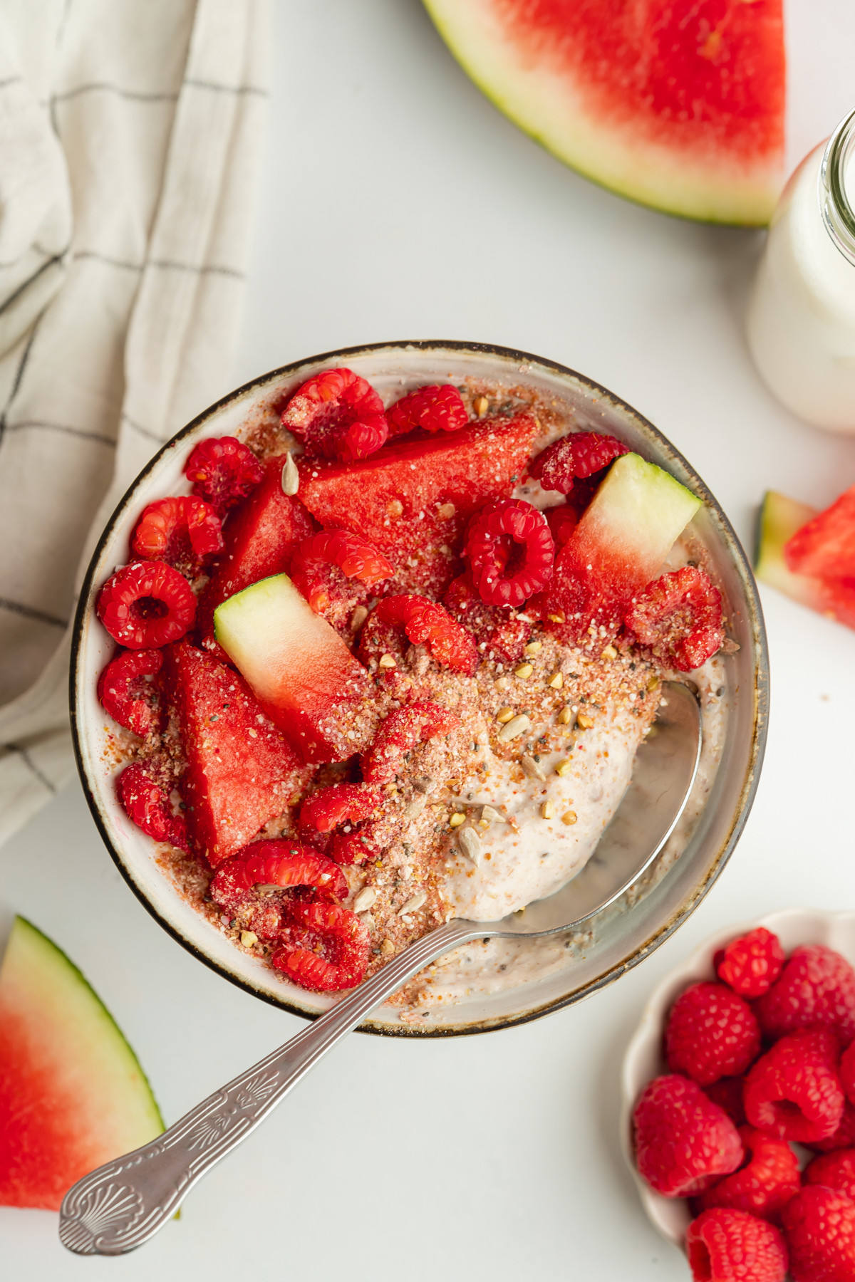 Bowl de Yogur con Frambuesa