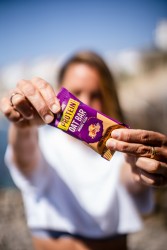 Protein Oat Bar - Salted Caramel & Choco Chips Iswari 4